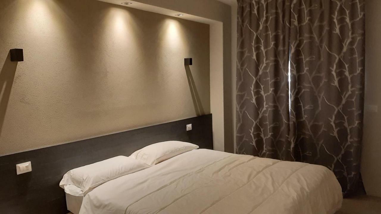 Astoria Living Apartments Болоня Екстериор снимка