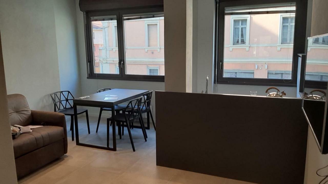 Astoria Living Apartments Болоня Екстериор снимка