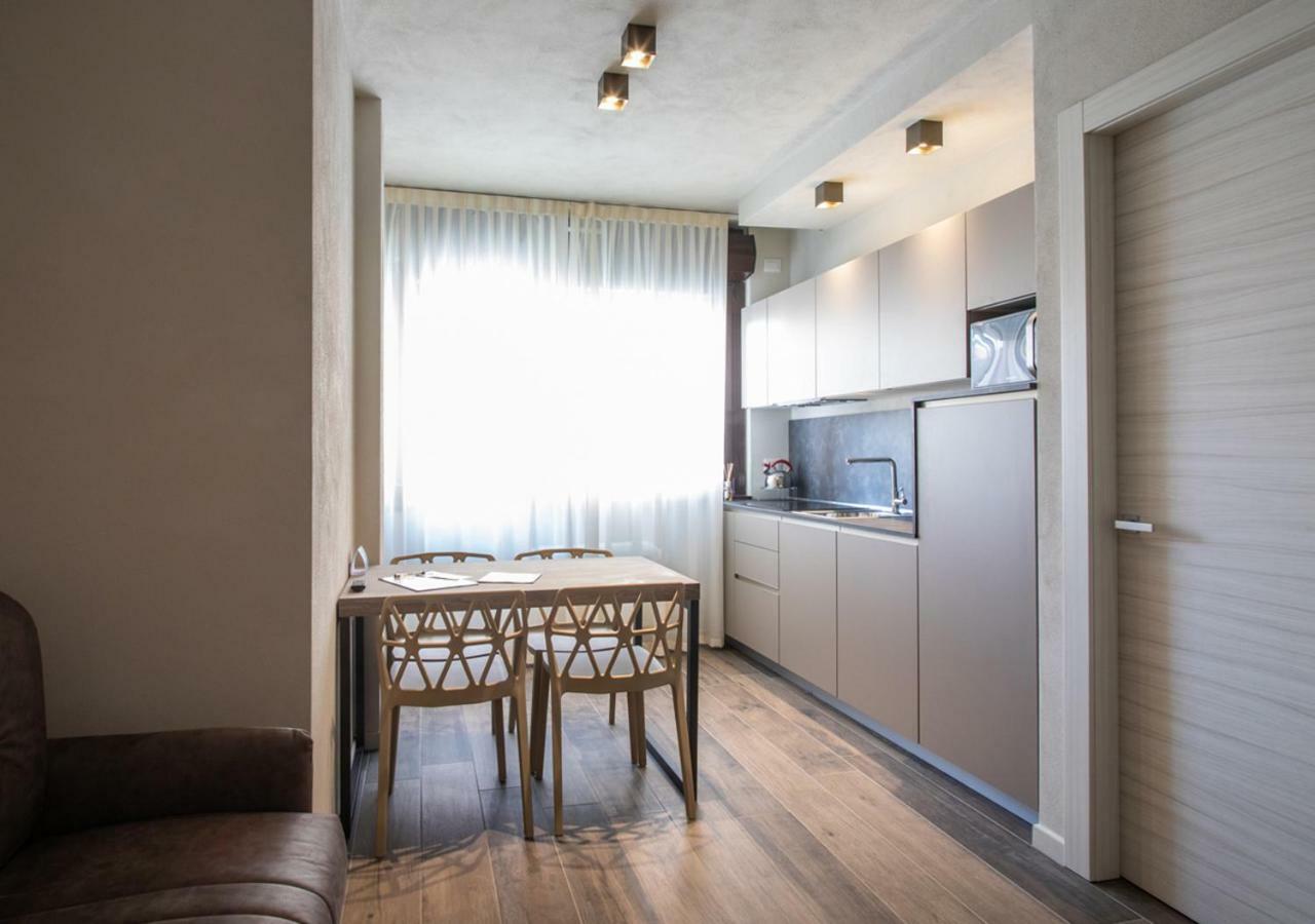 Astoria Living Apartments Болоня Екстериор снимка