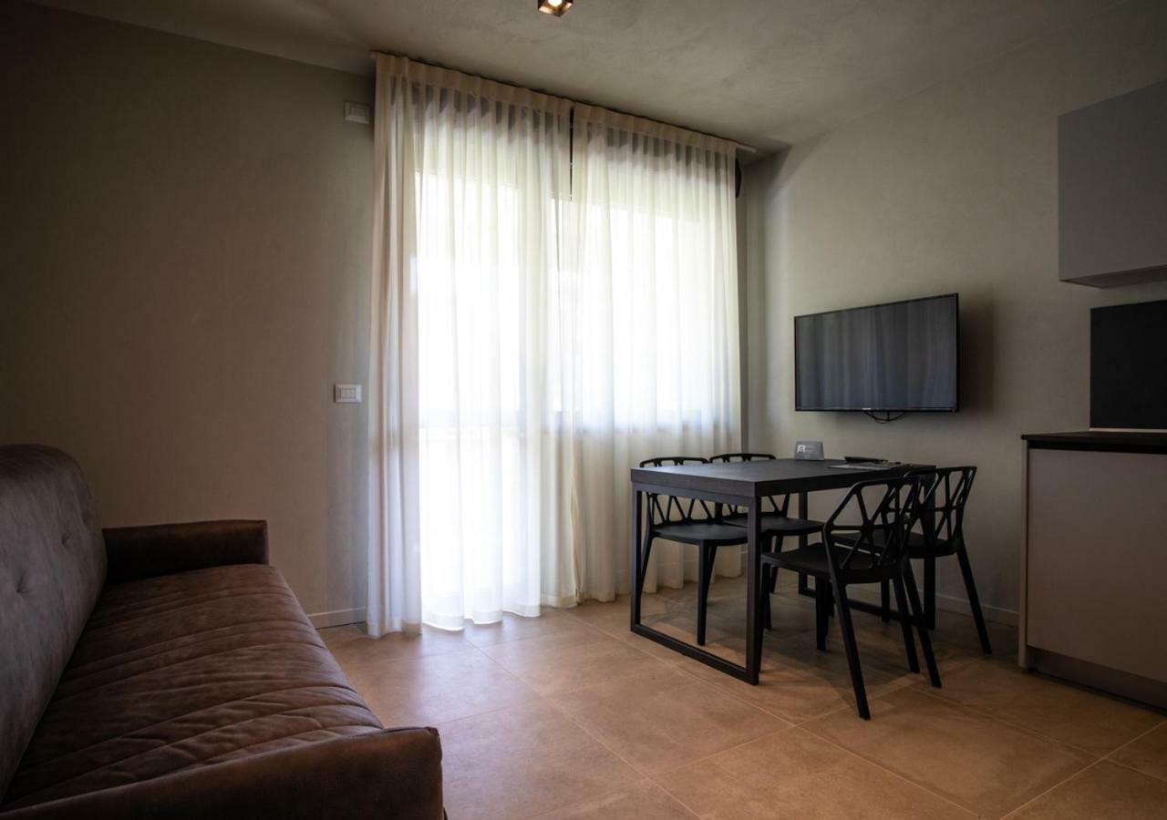 Astoria Living Apartments Болоня Екстериор снимка