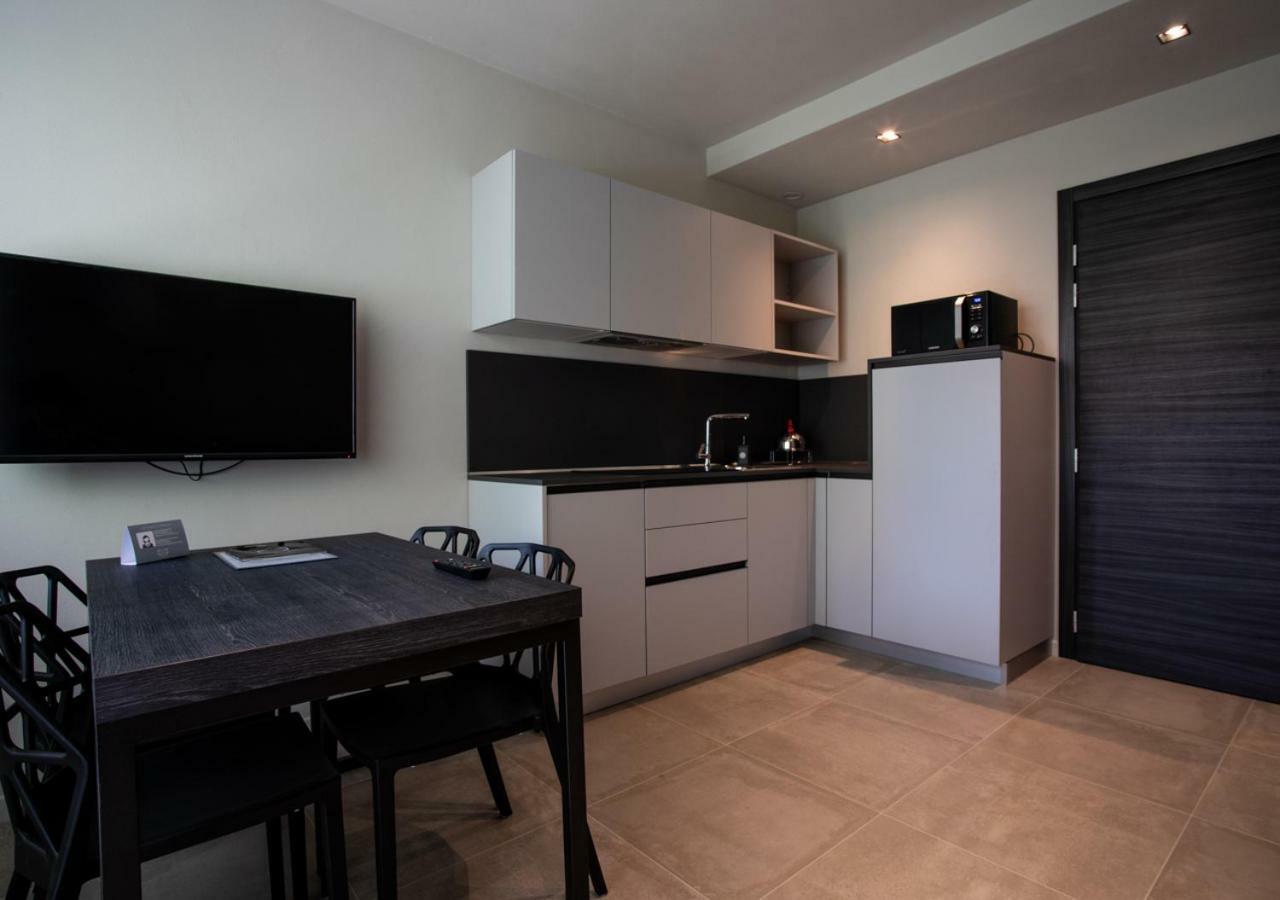 Astoria Living Apartments Болоня Екстериор снимка