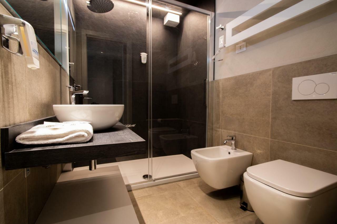 Astoria Living Apartments Болоня Екстериор снимка