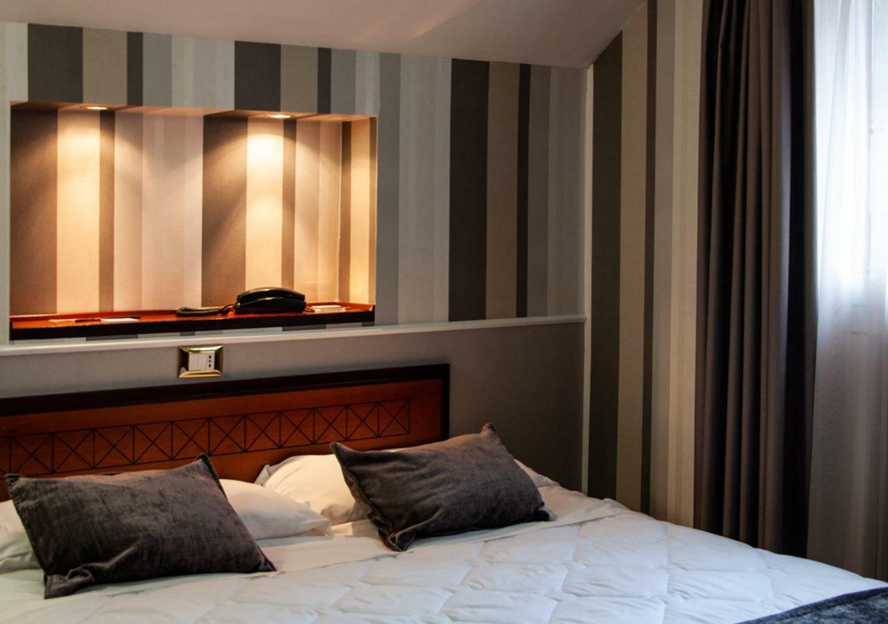 Astoria Living Apartments Болоня Екстериор снимка